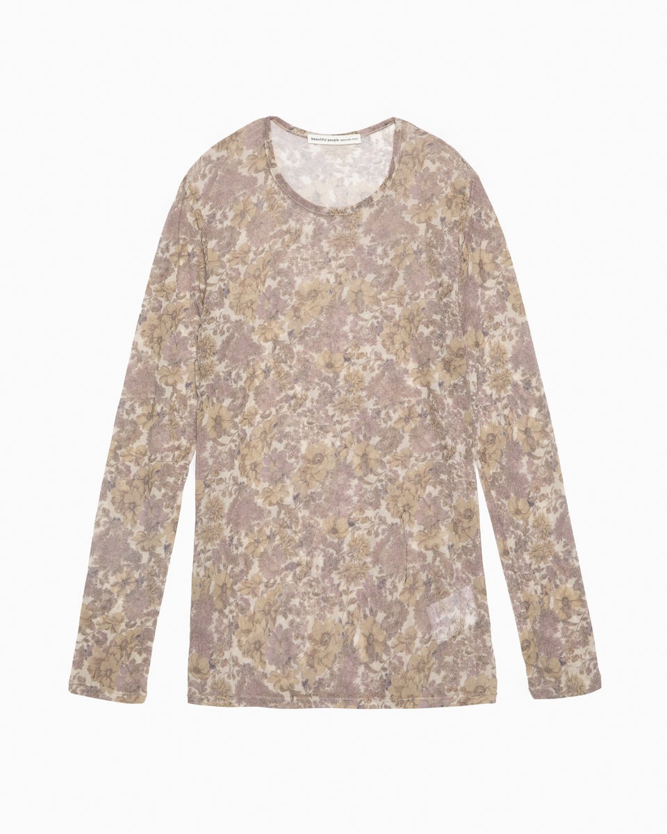 花柄のシアートップス。