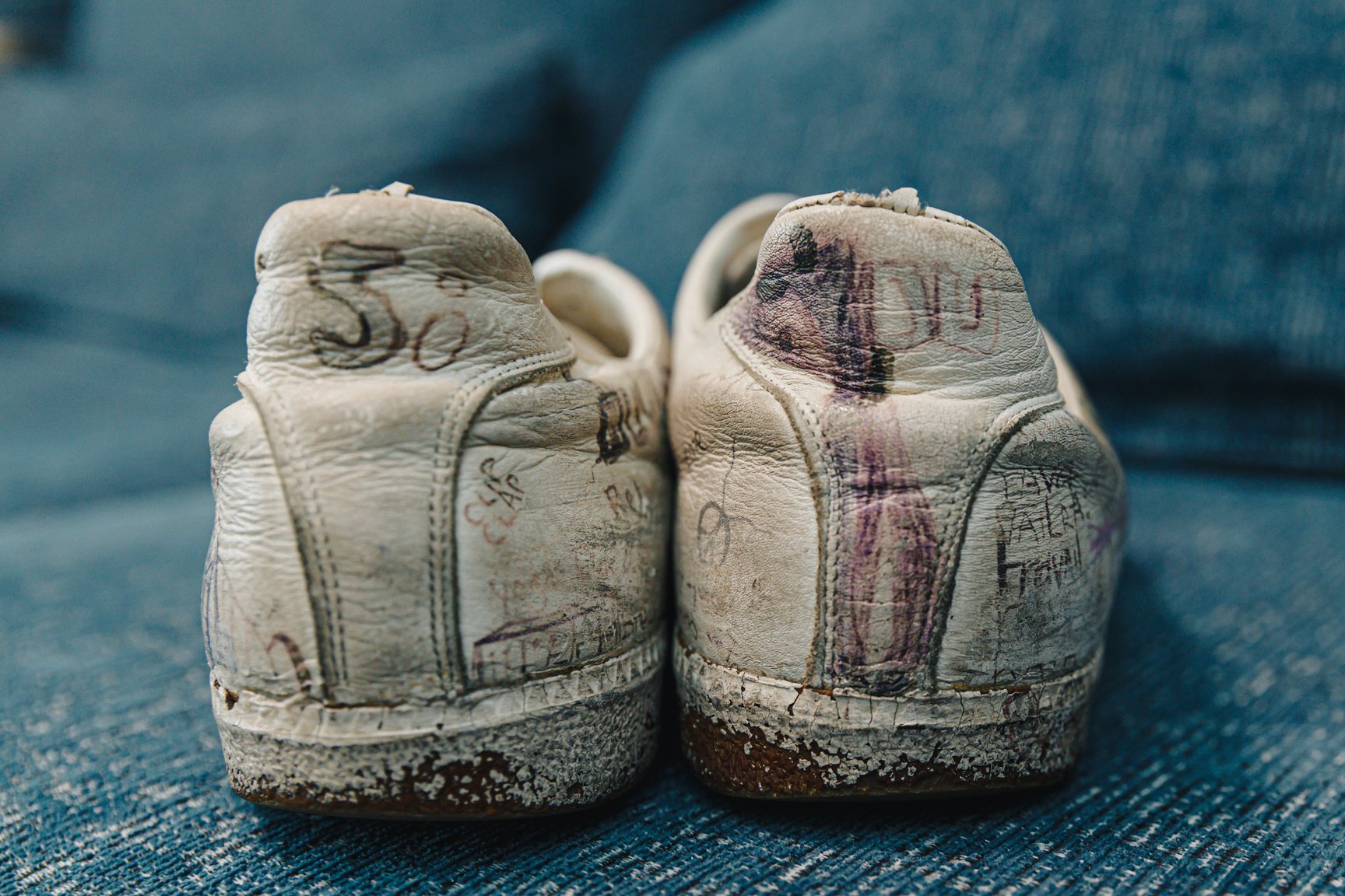 アーティザナルコレクション 落書きジャーマントレーナー