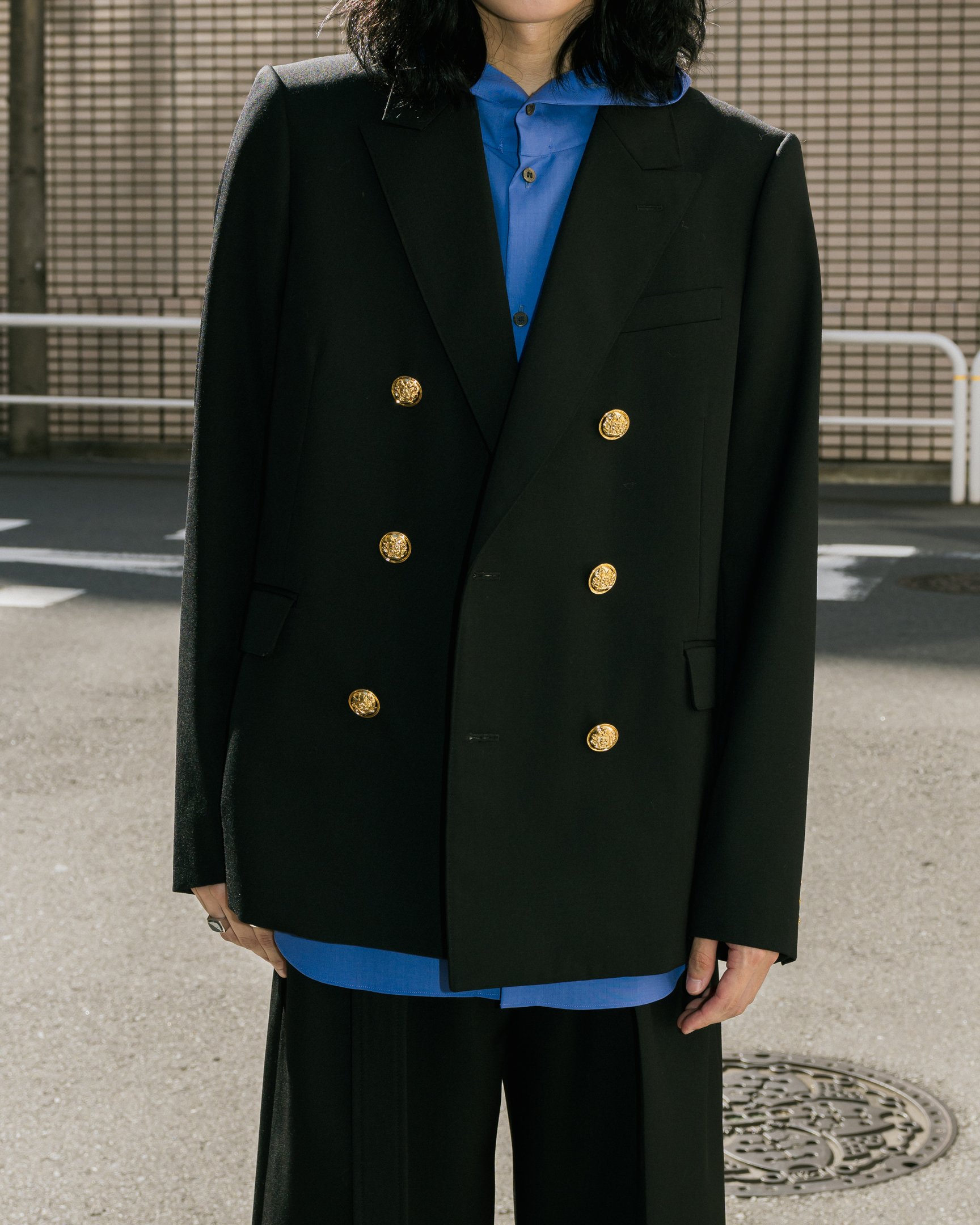 ビューティフルピープルのジャケット(男性着用)