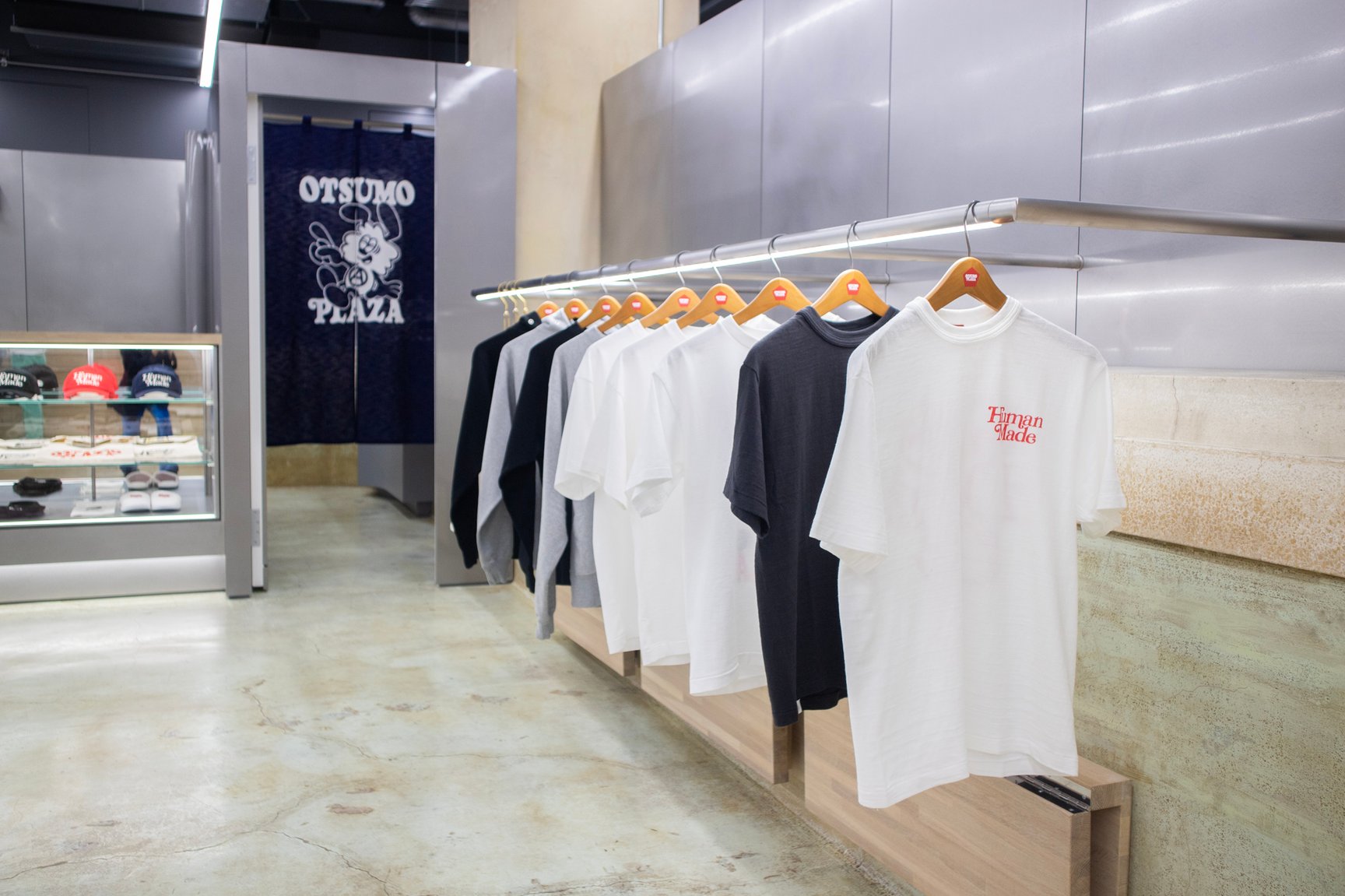 NIGO®とVERDYのコンセプトショップ店内