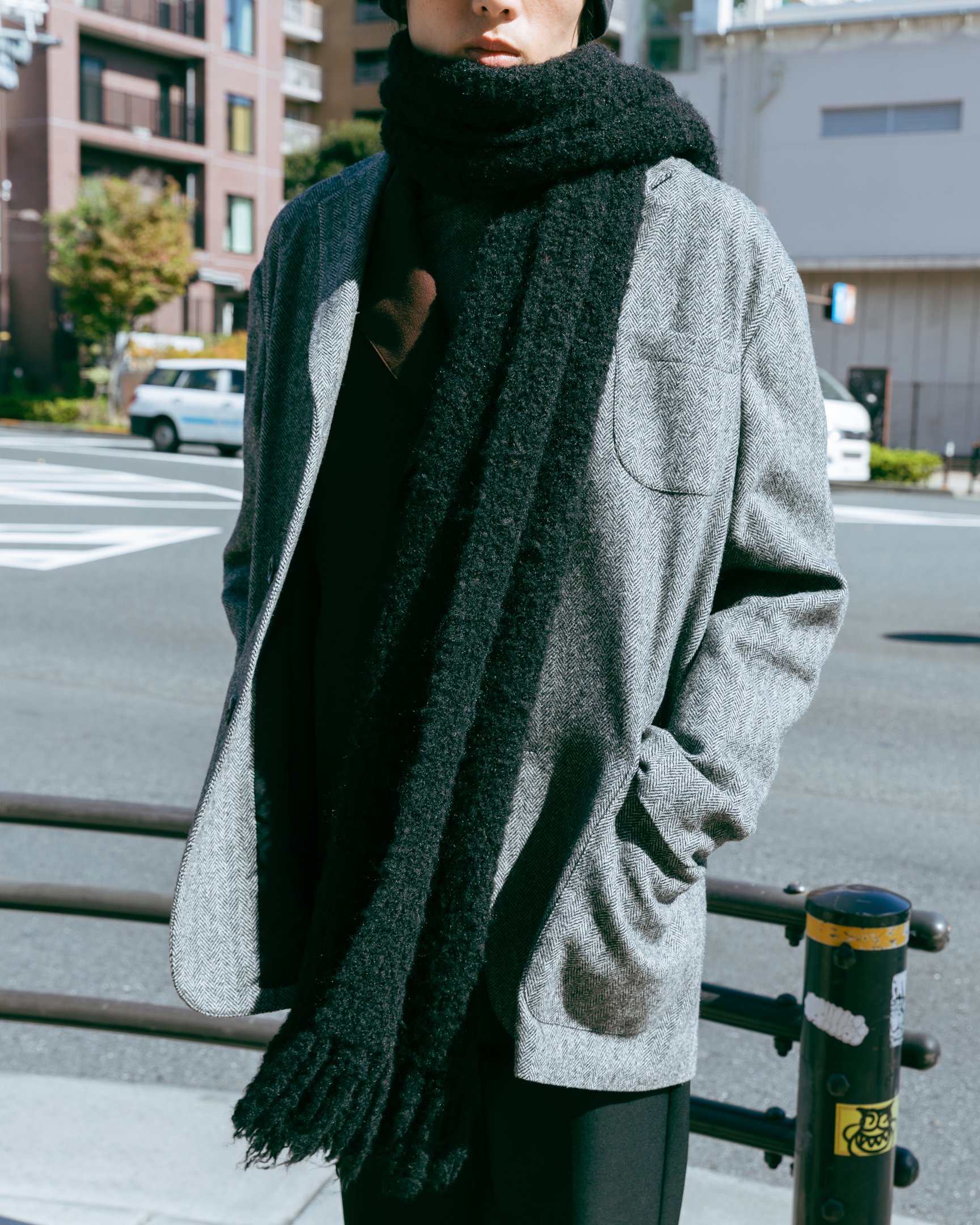 男性モデルの胸元アップ