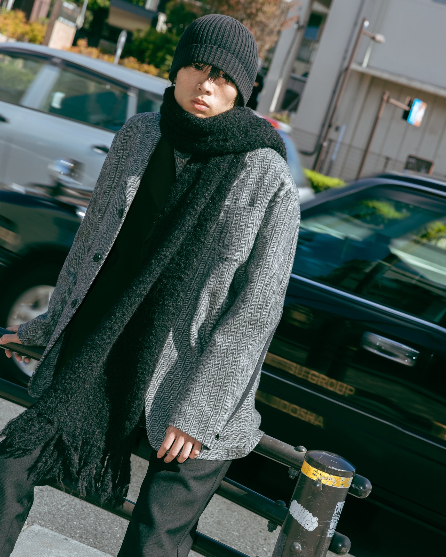 男性モデルの胸元アップ