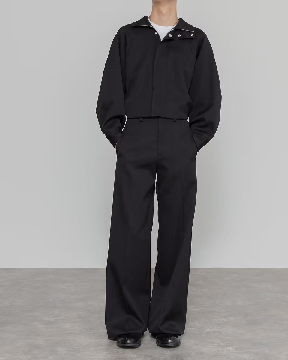 カナコサカイのブルゾン