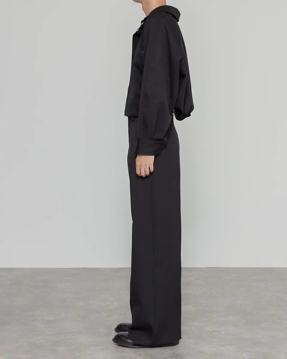 カナコサカイのブルゾン