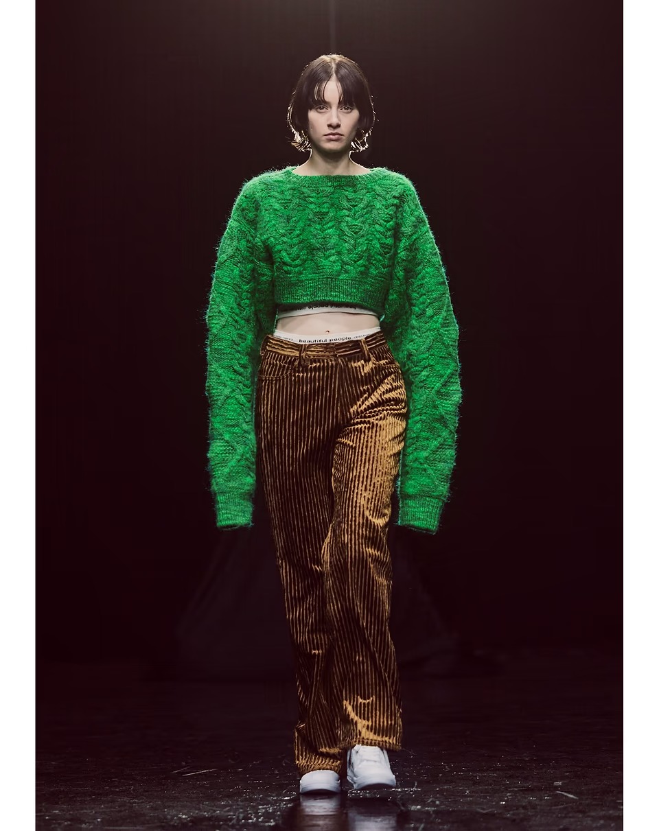 ビューティフルピープルのニット