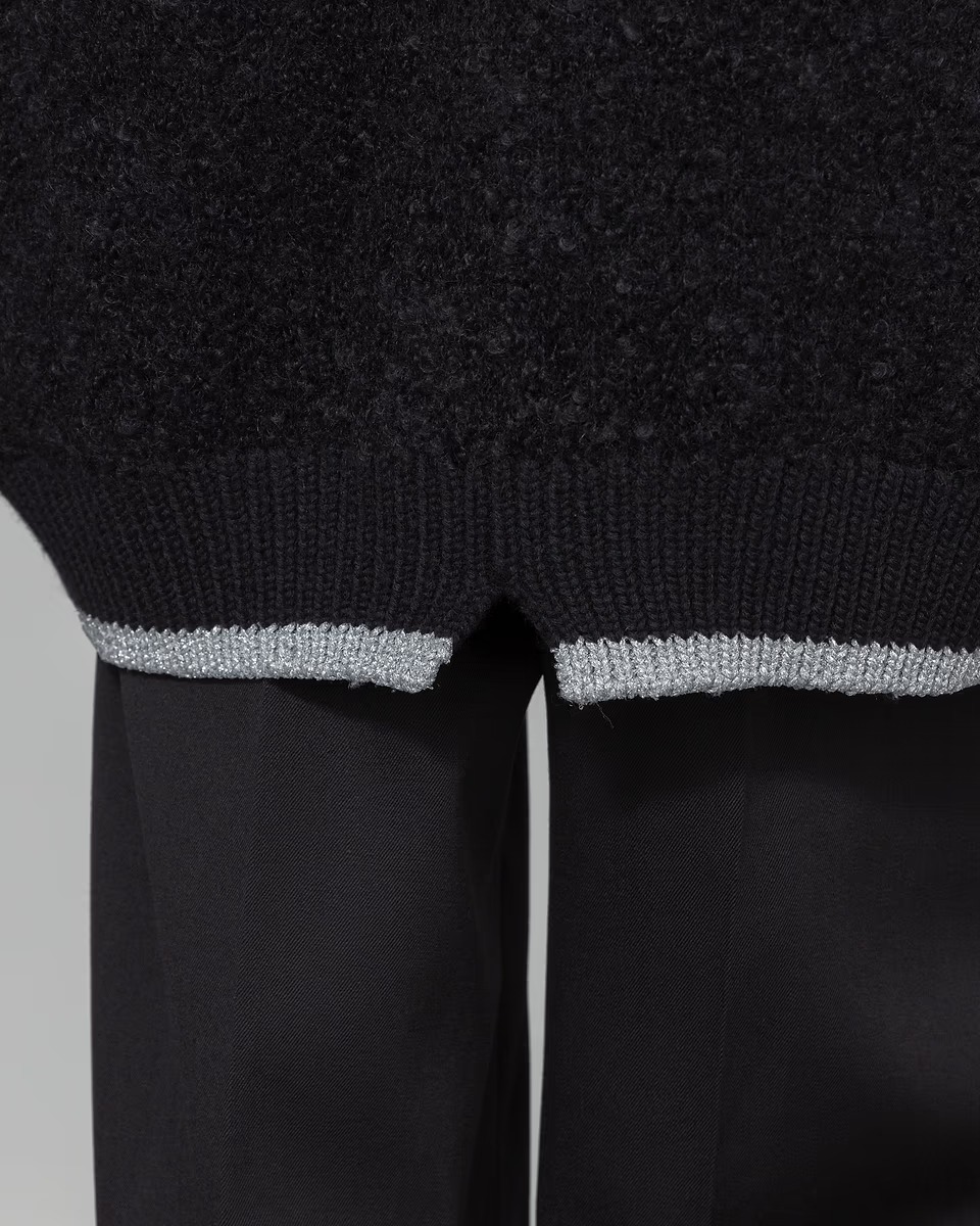 カナコサカイのカーディガン