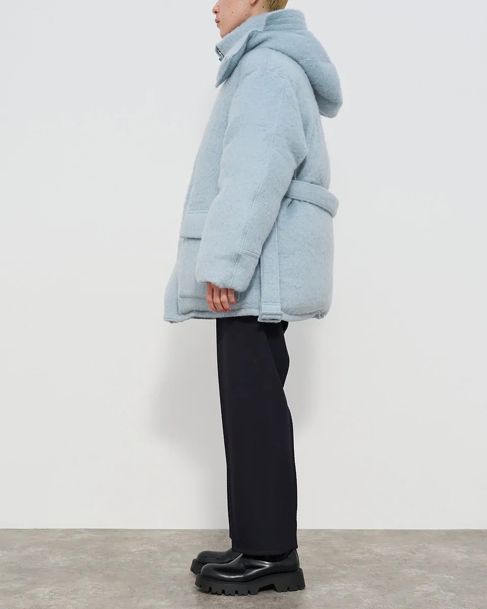 タナカのダウンジャケット