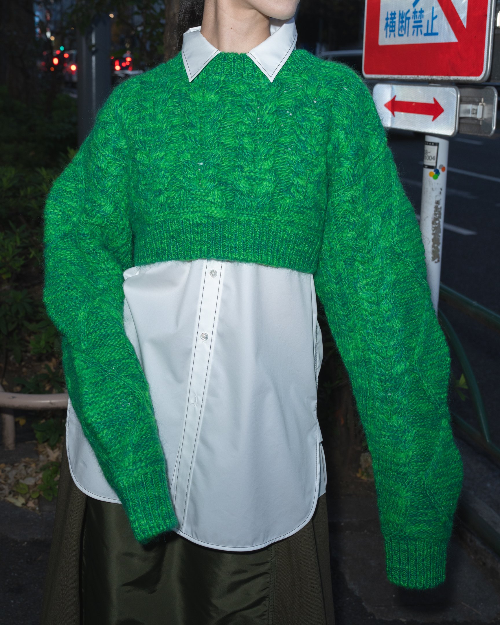 ビューティフルピープルのニット