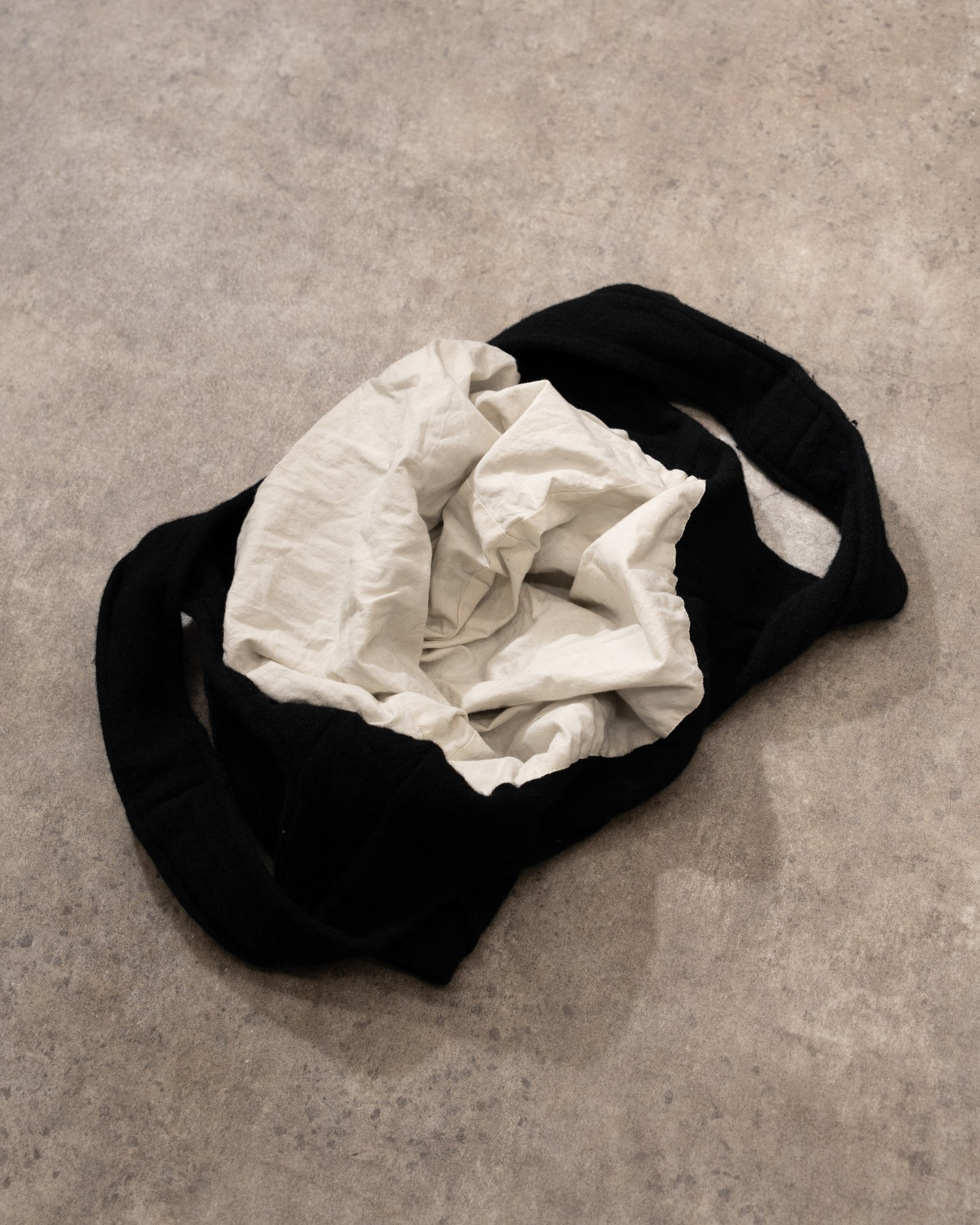 ブラック コム デ ギャルソン ウール ナイロン ツイード バッグ