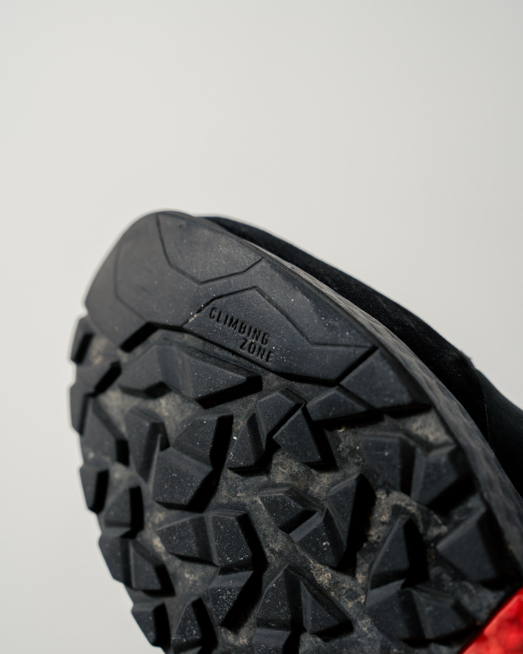 ラ スポルティバ トラバース Xガイドレザー