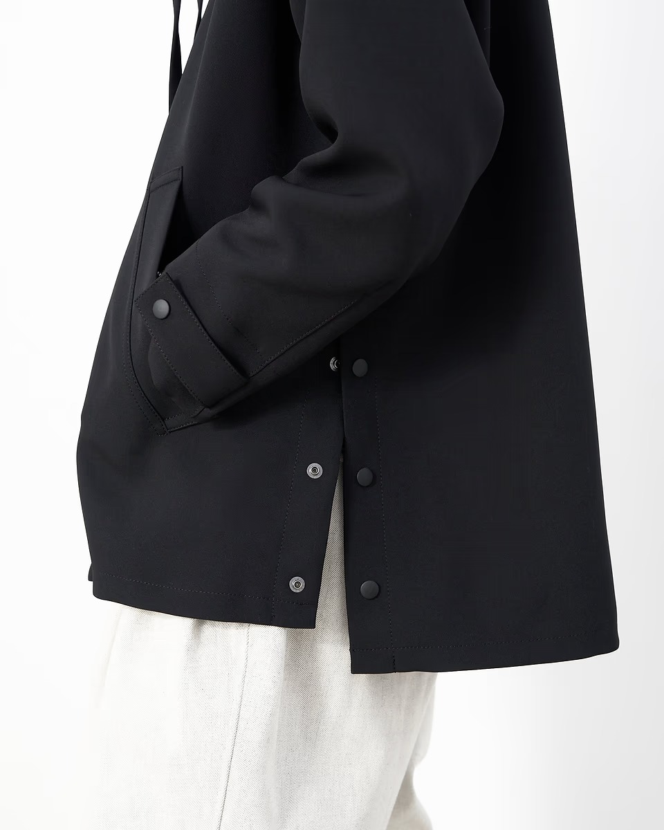 ウジョーのフードジップブルゾン