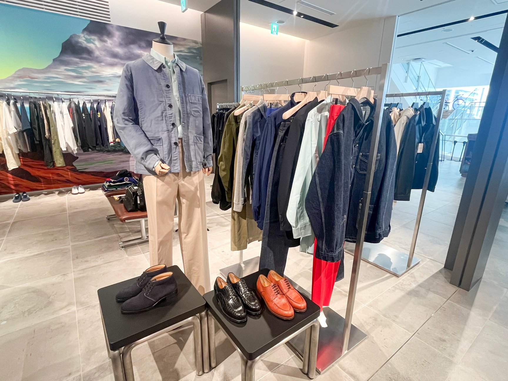 ベイクルーズ新業態の店内