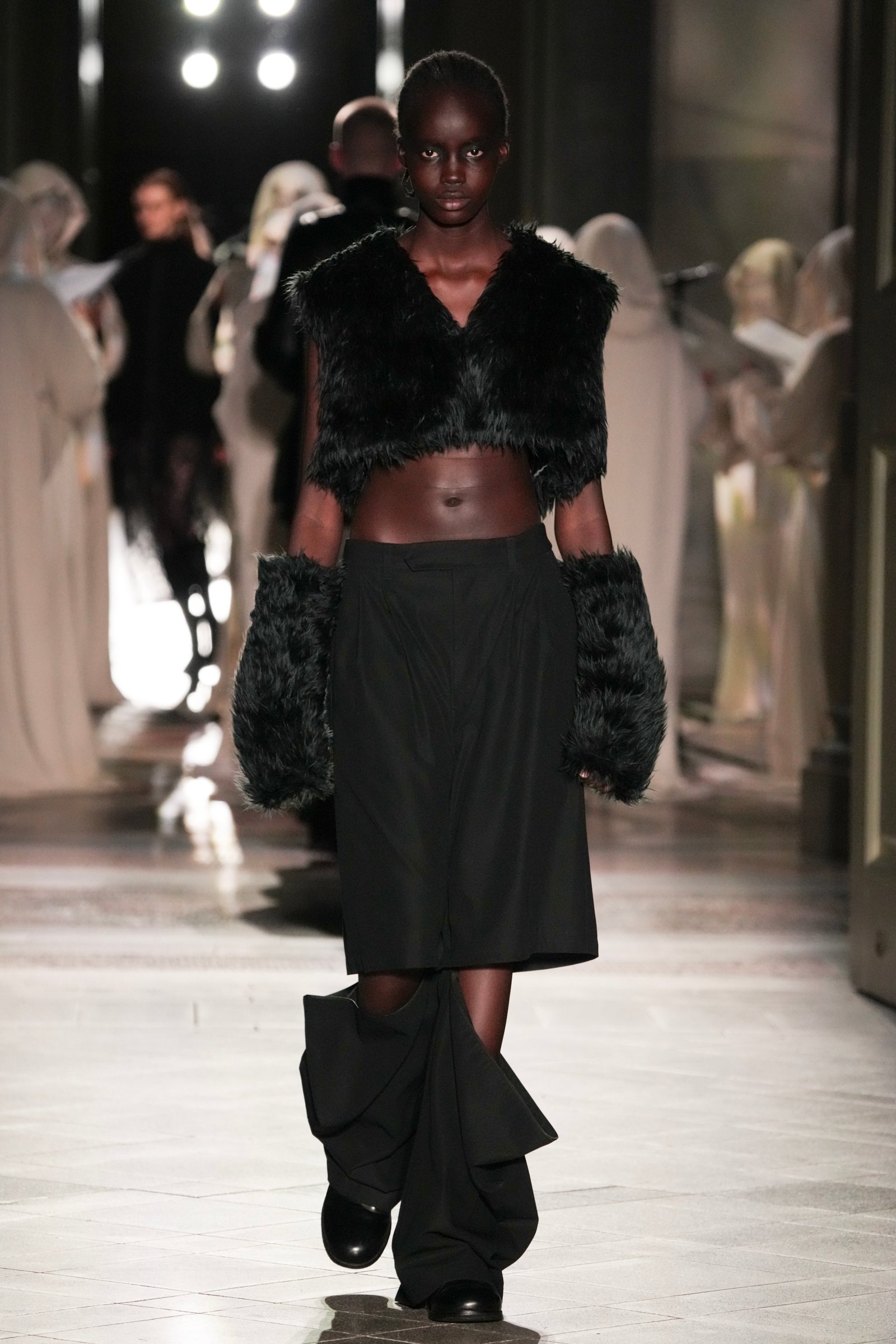 ユハが東京国立博物館で初のランウェイショーを開催