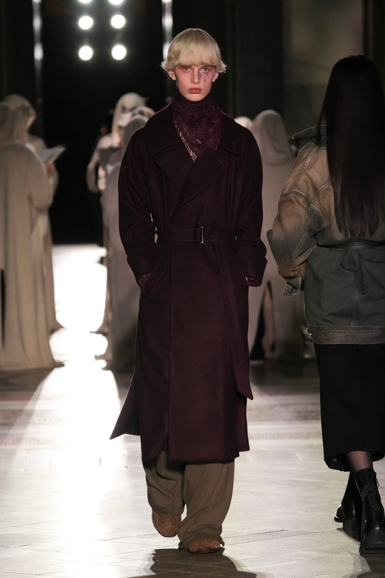 ユハが東京国立博物館で初のランウェイショーを開催