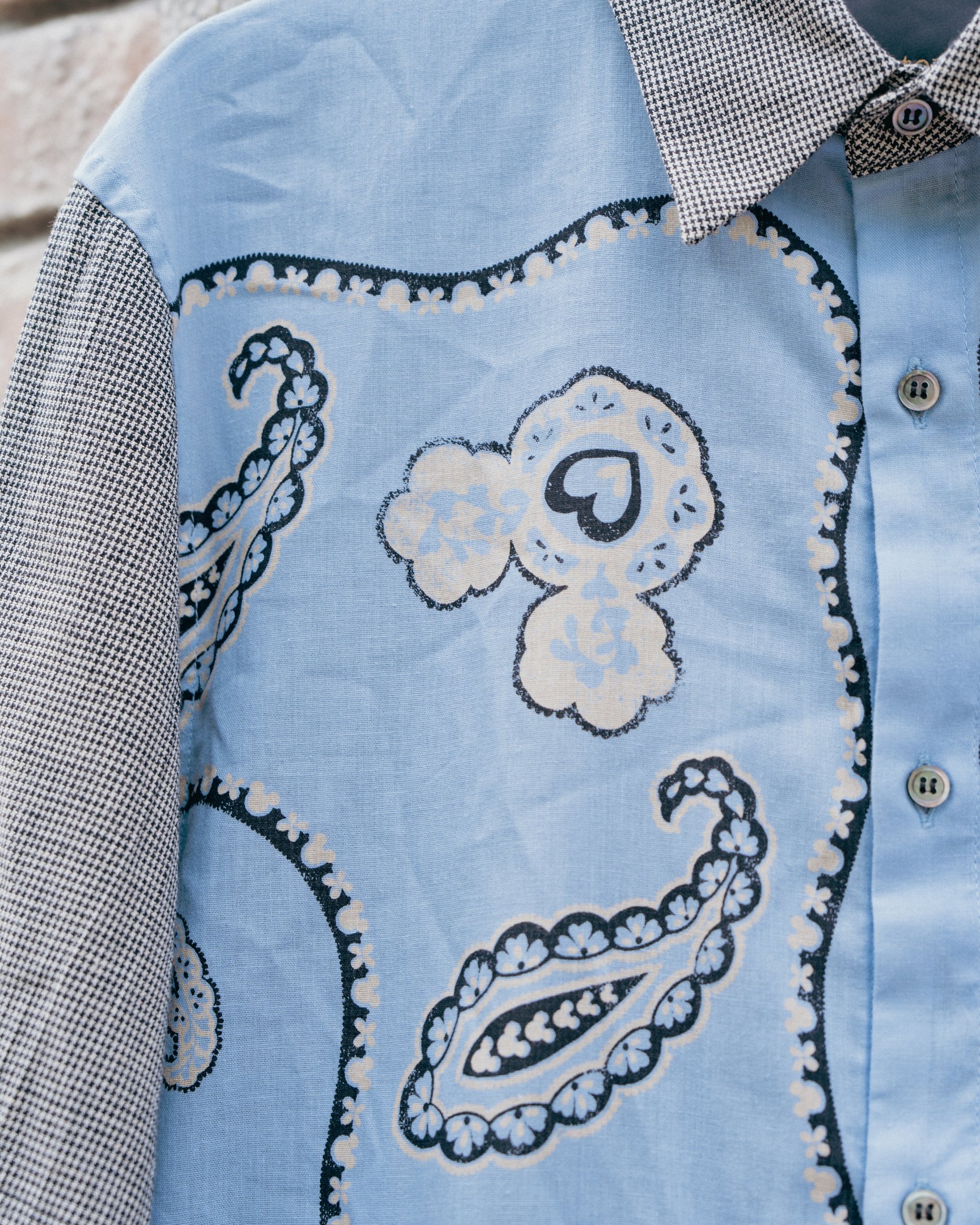 ミスターイットのシャツ