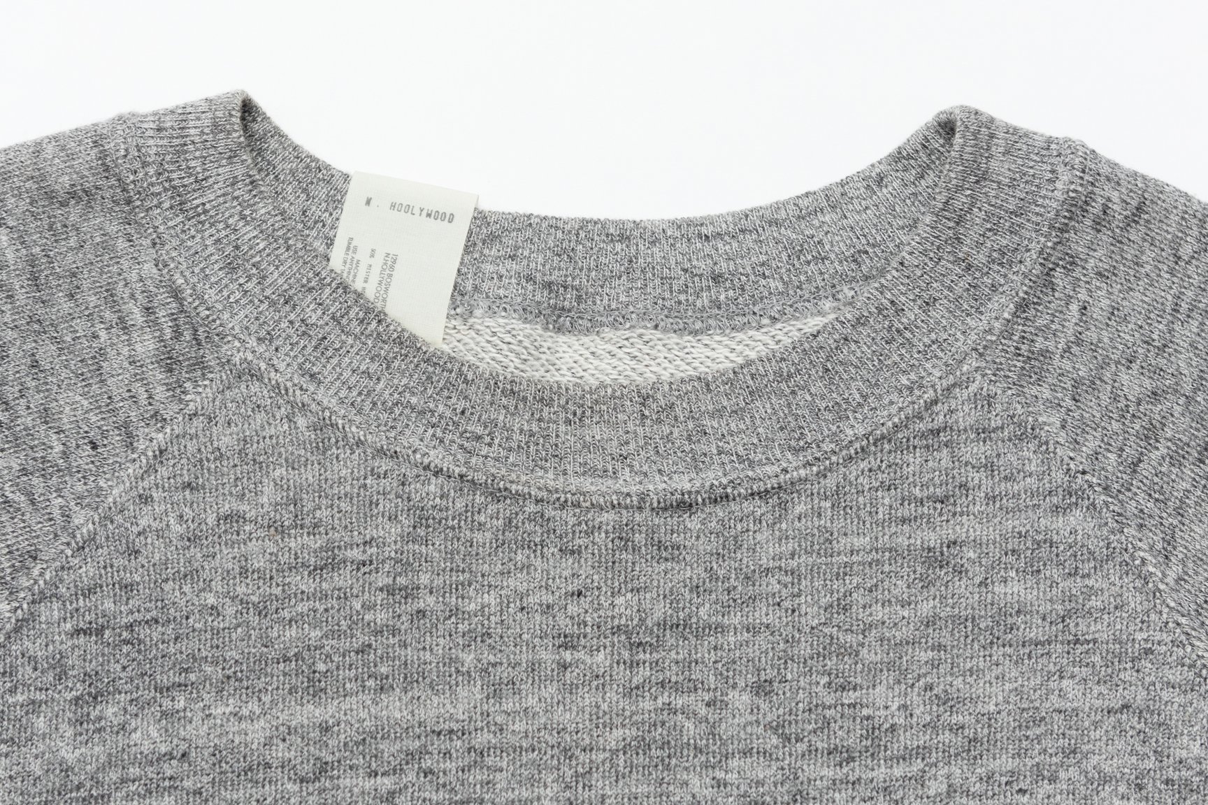 N,ハリウッドのグレーのスウェット