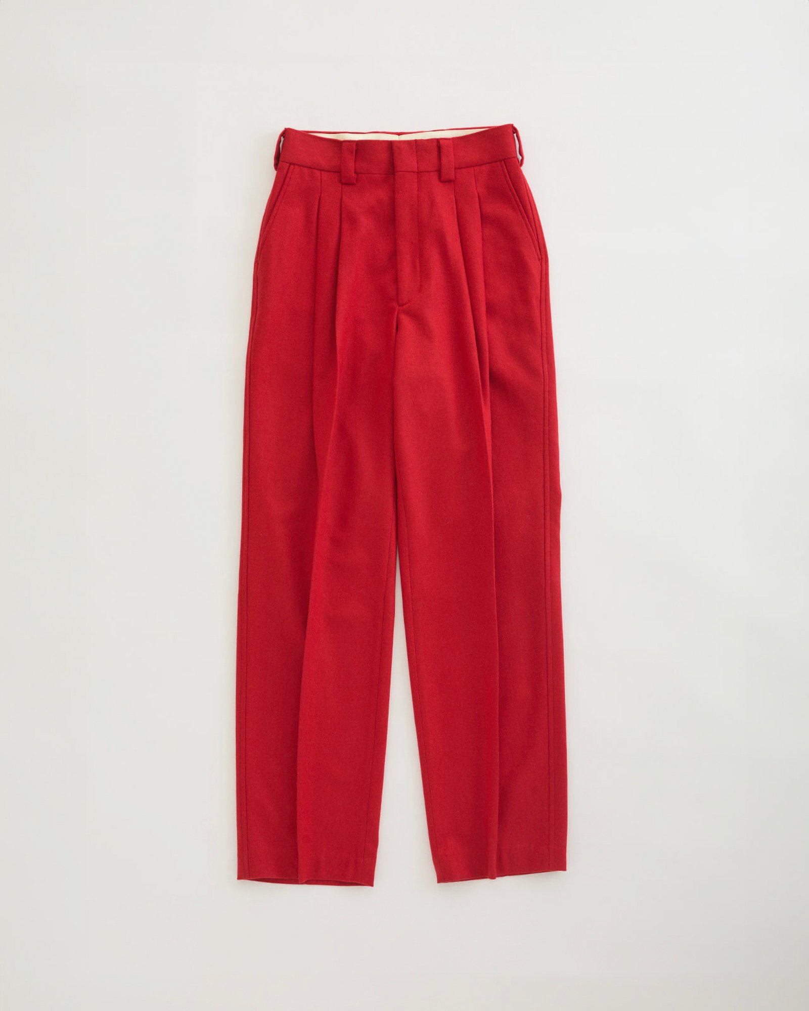 赤いスラックス