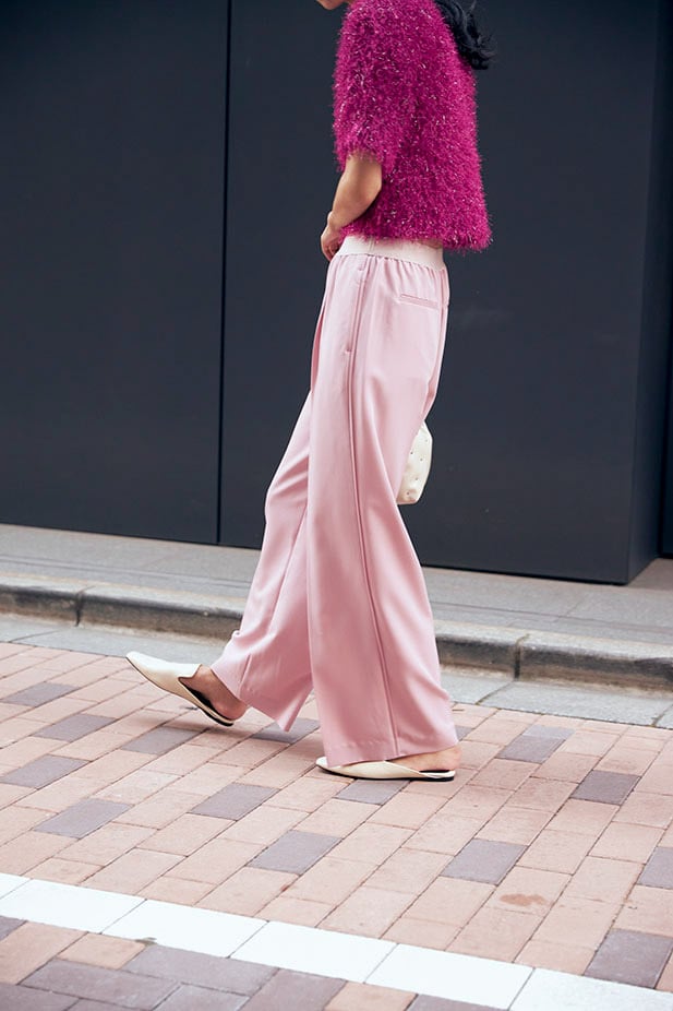 ギャレスト2024年秋冬「シーンレスワイドパンツ」着用コーディネート画像