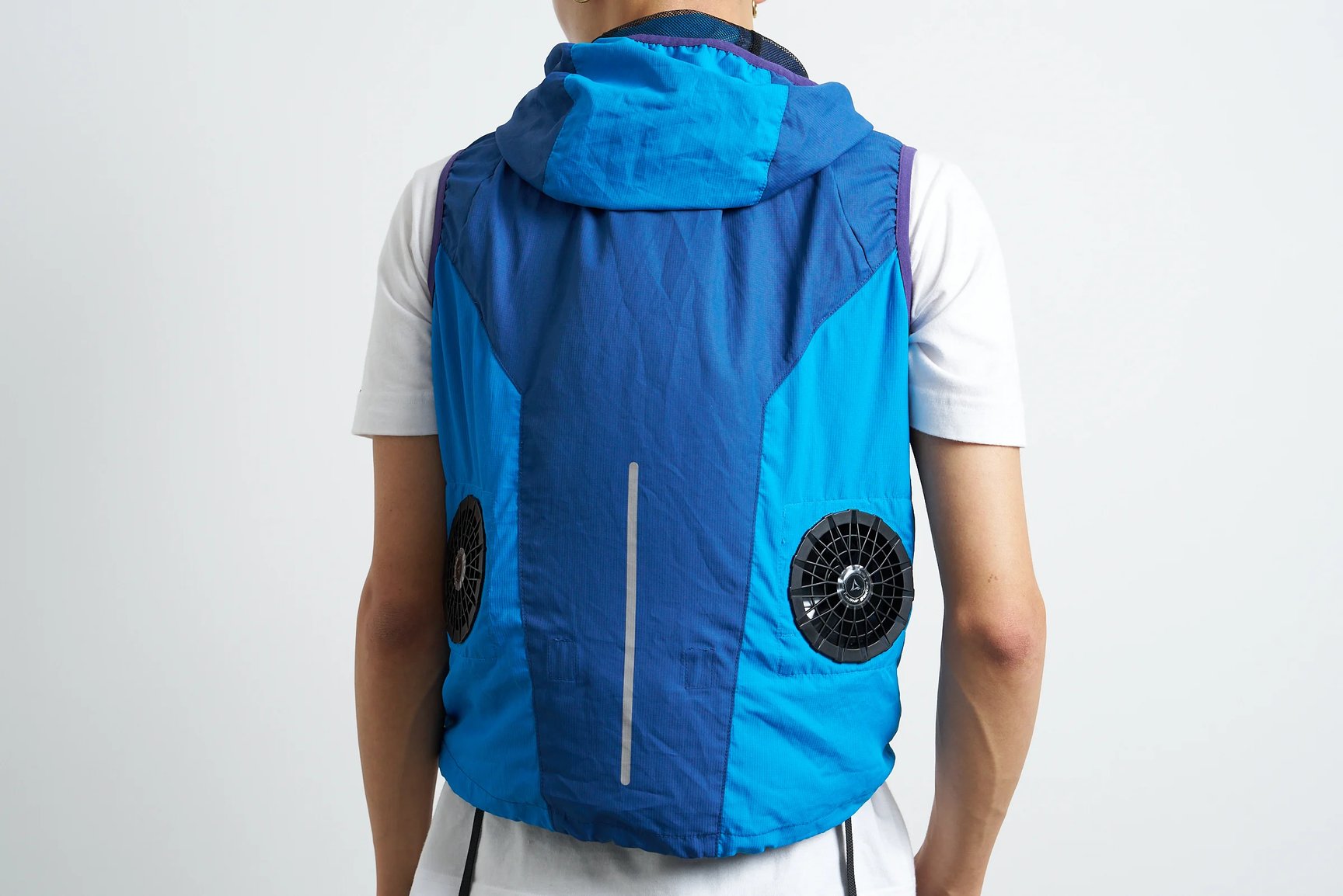 ワークマンの空調ウェア着用画像