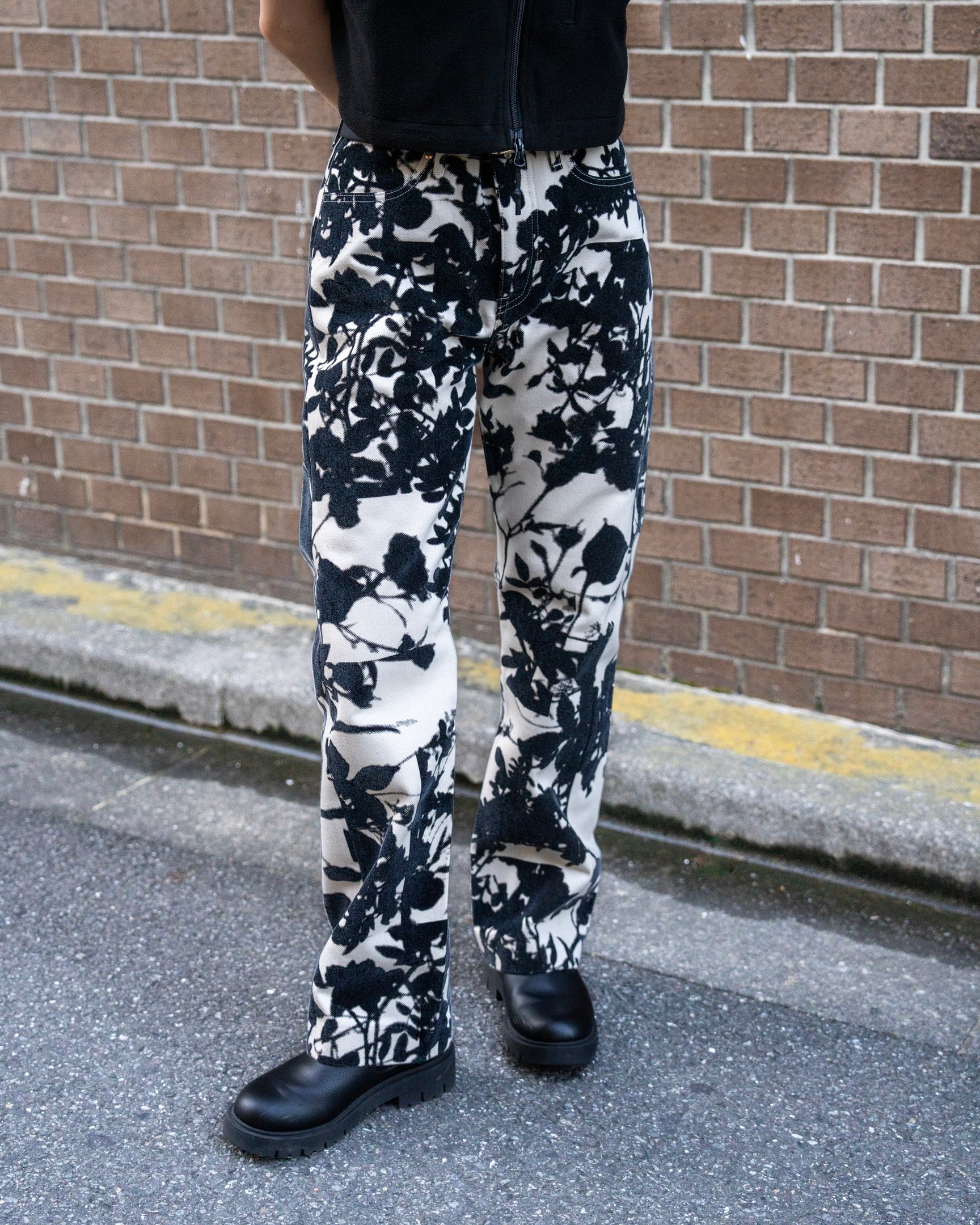 タナカのデニムパンツ