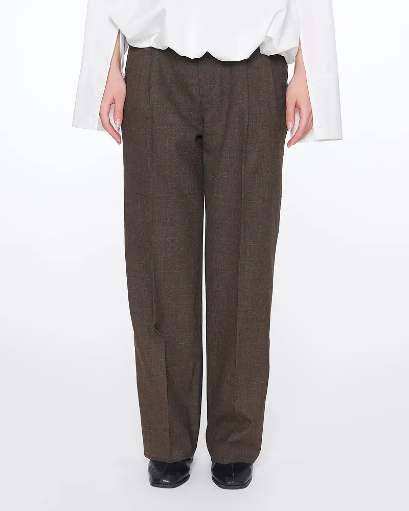 アンスクリのデニムパンツ