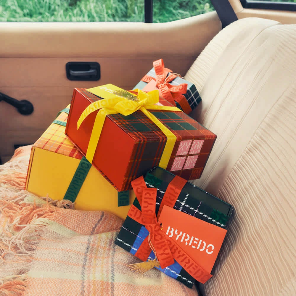 バイレードの2024年ホリデーコレクション