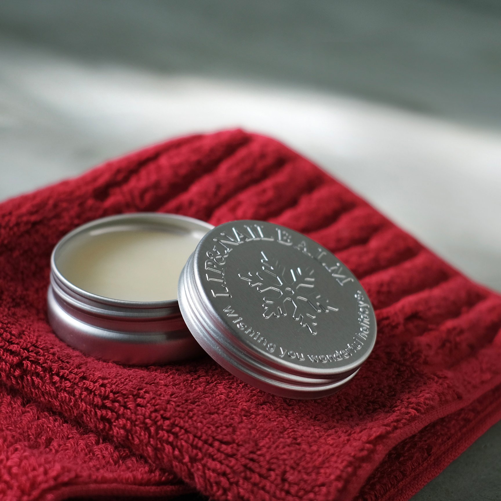 マークスアンドウェブの2024年クリスマスコフレ