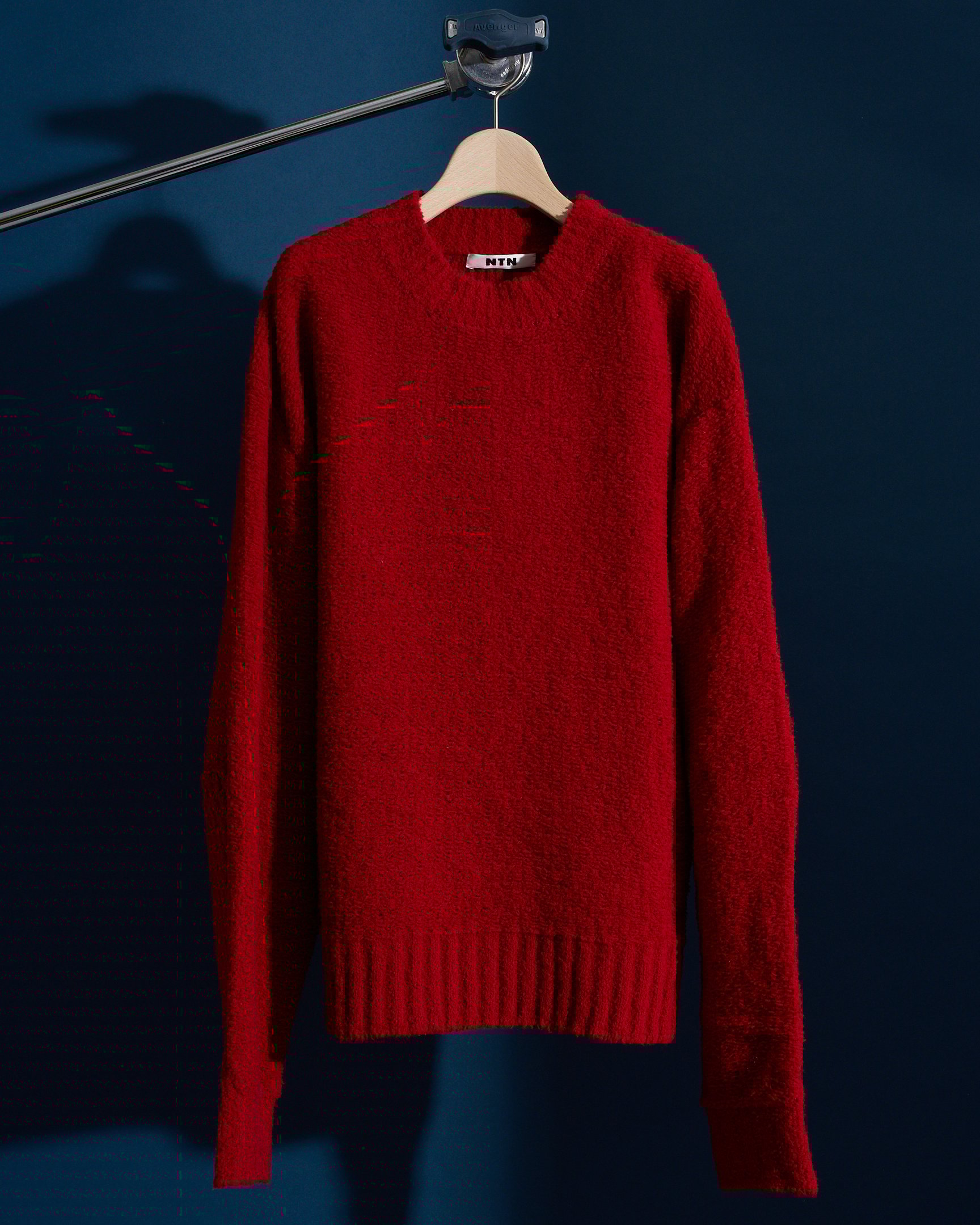 NTNのクルーネックニット