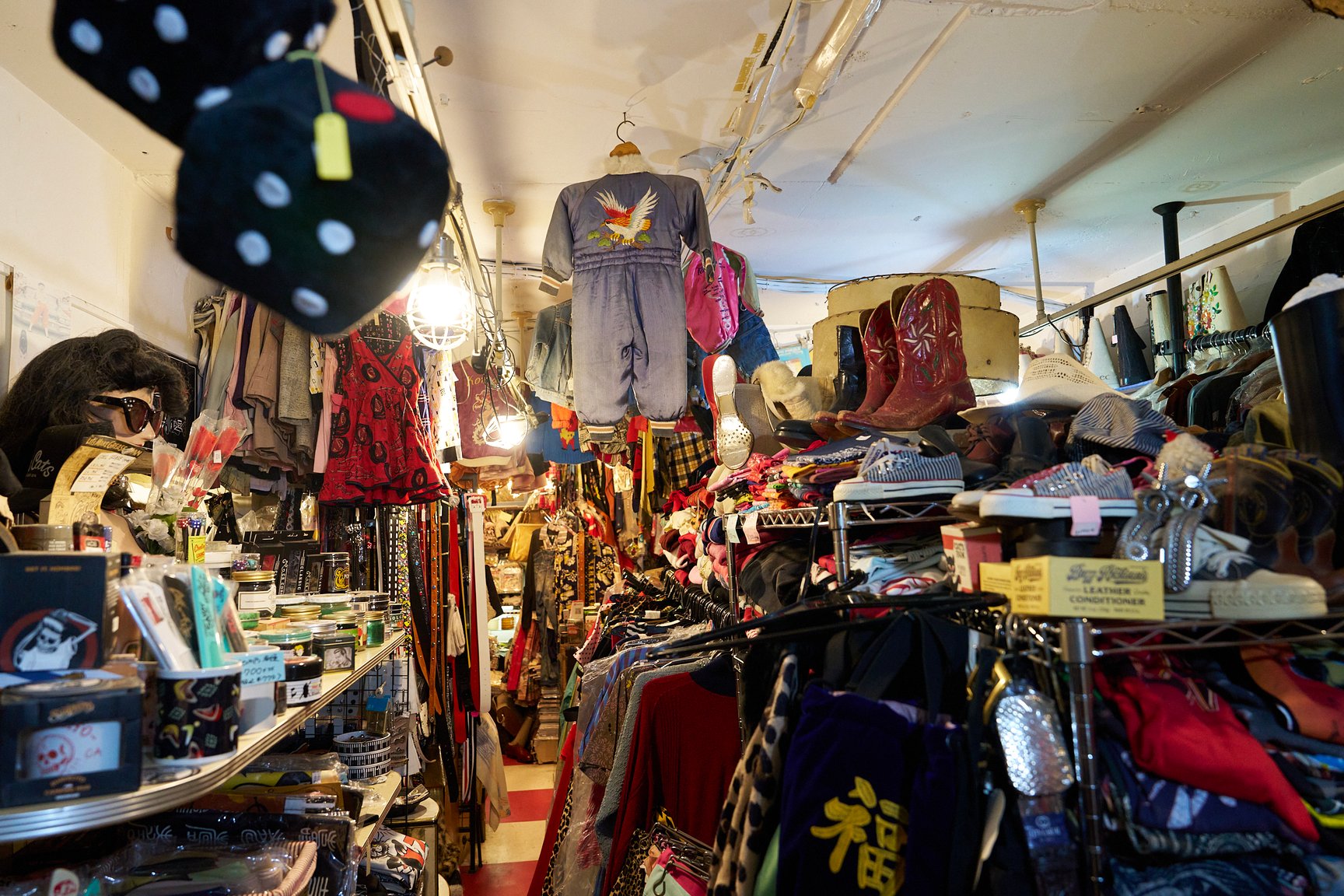 「ジャンピン ジャックス」店内