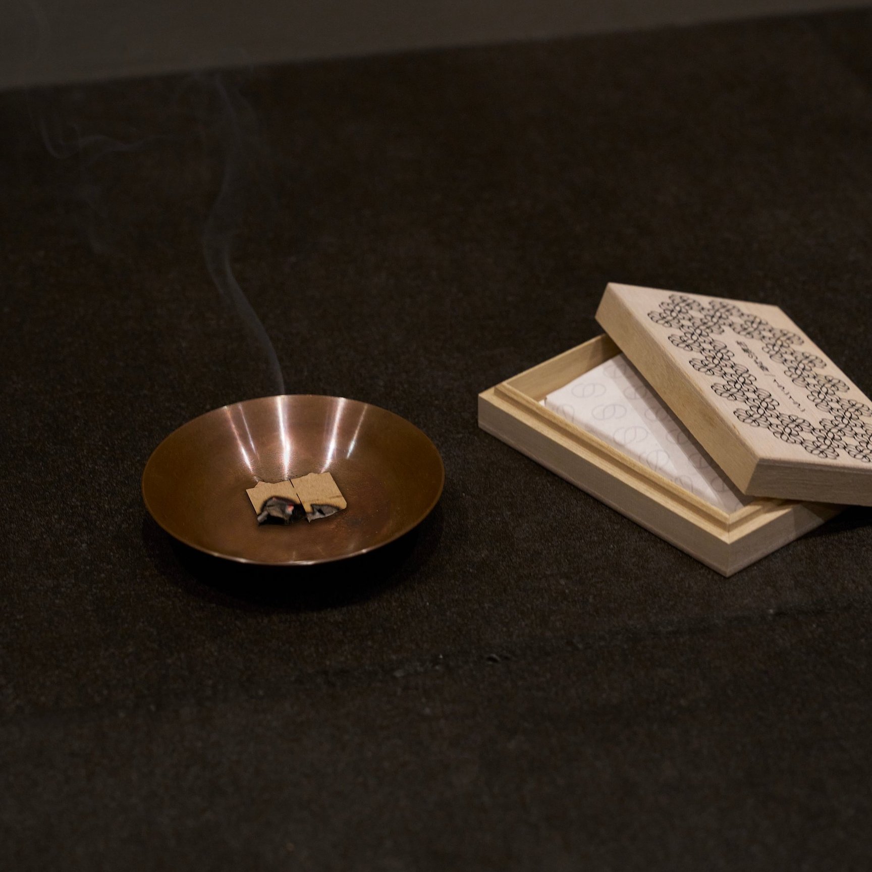 センス・オブ・ヒューモアのインセンスペーパー