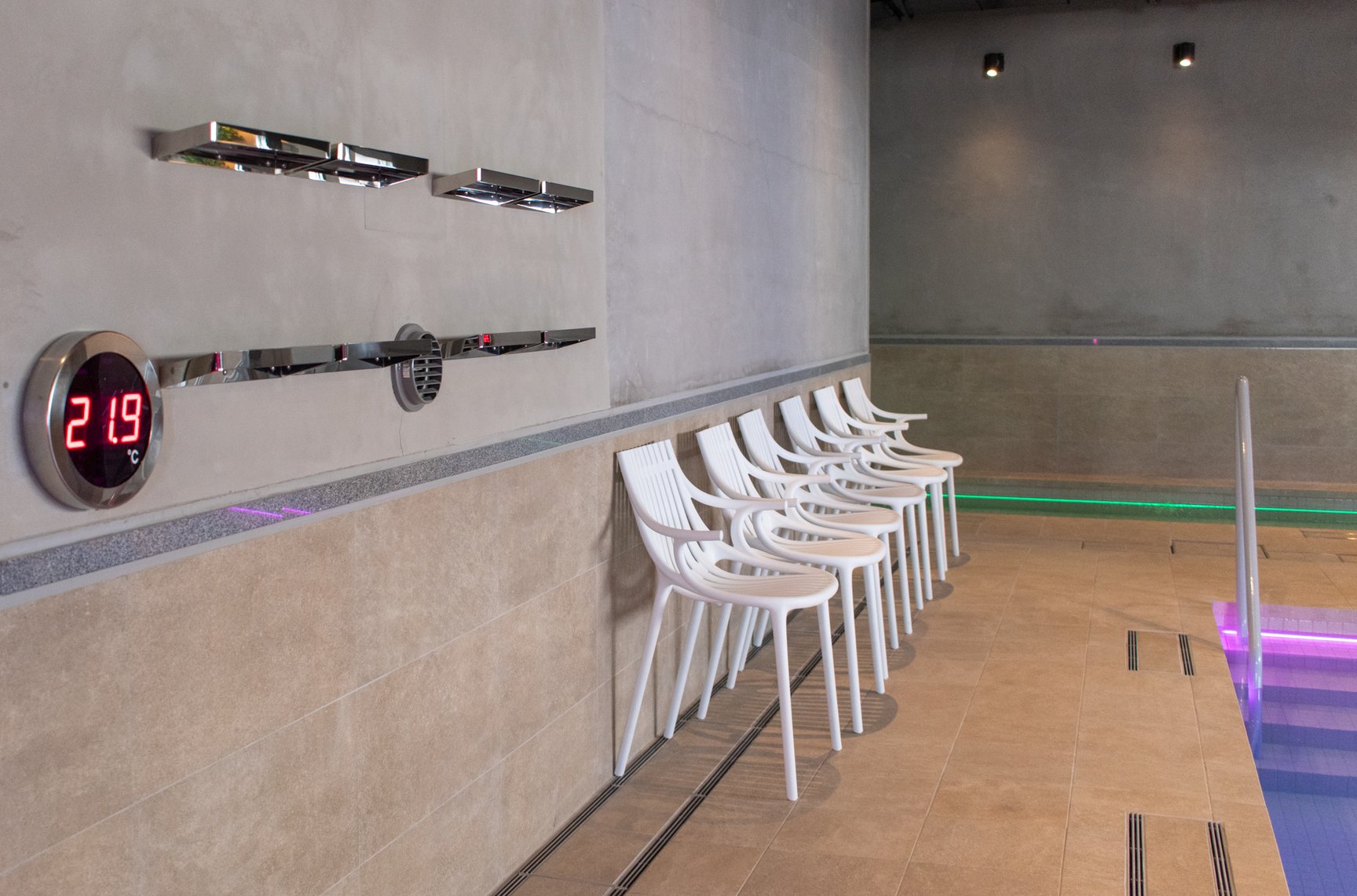 サウナハウス5階チェア