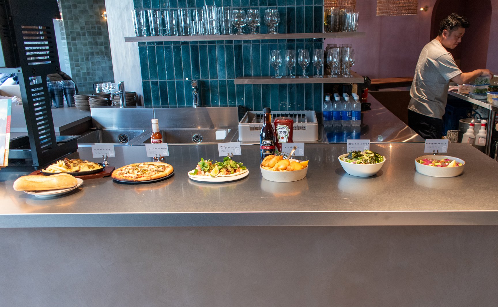 サウナハウス2階THE CEDAR TABLEフードメニュー