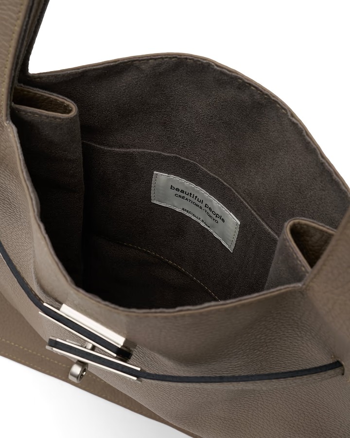 ビューティフルピープルのバッグ