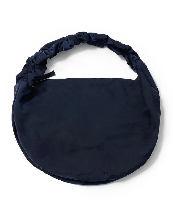 OUATのショルダーバッグ