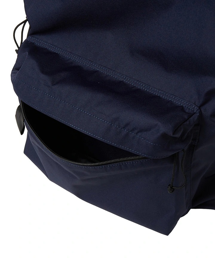 N.ハリウッドのバックパック