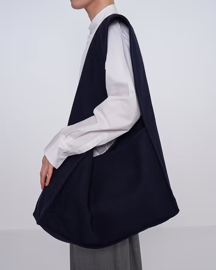 ポステレガントのリバーバッグ