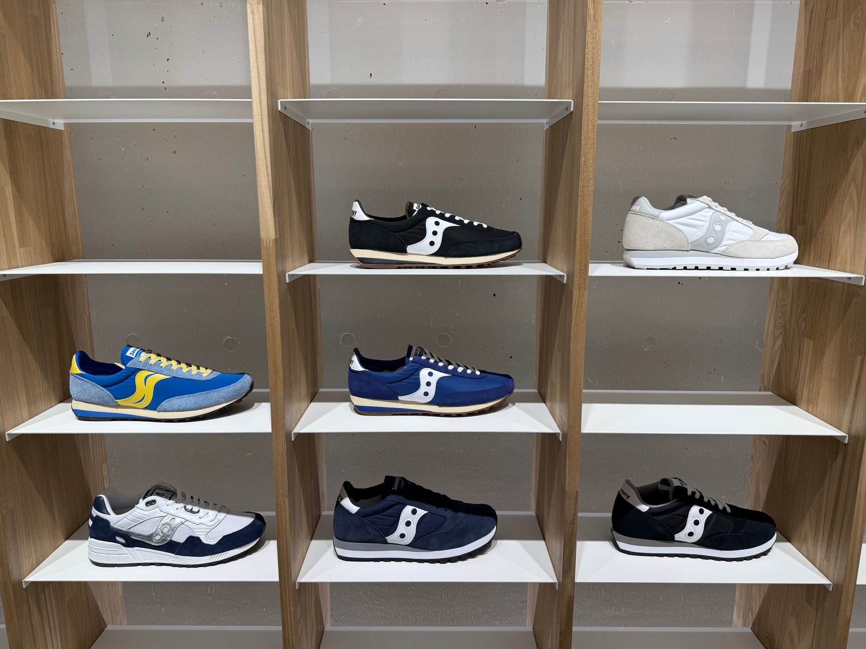 ランニングシューズ