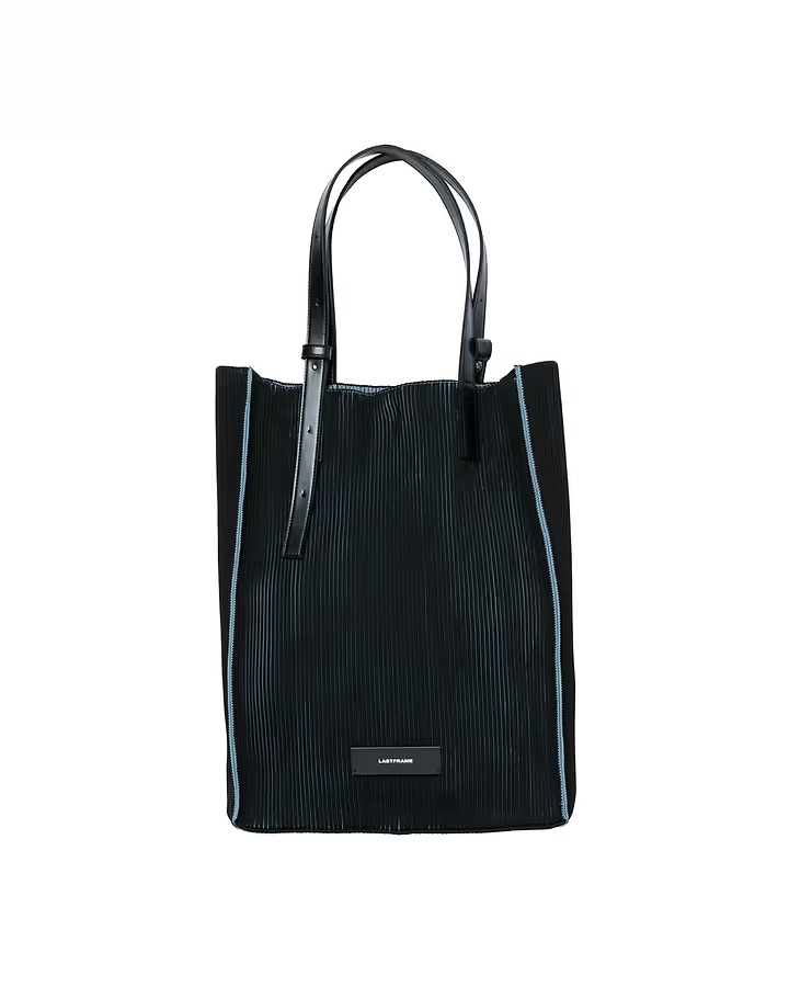 ラストフレームのトートバッグ