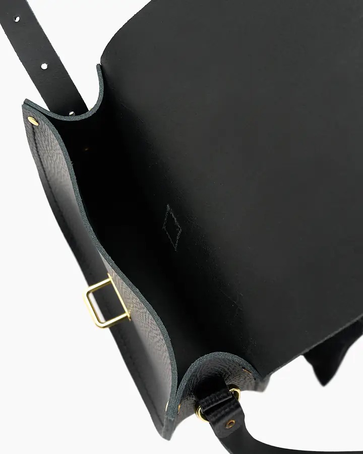 ケンブリッジ・サッチェルのショルダーバッグ