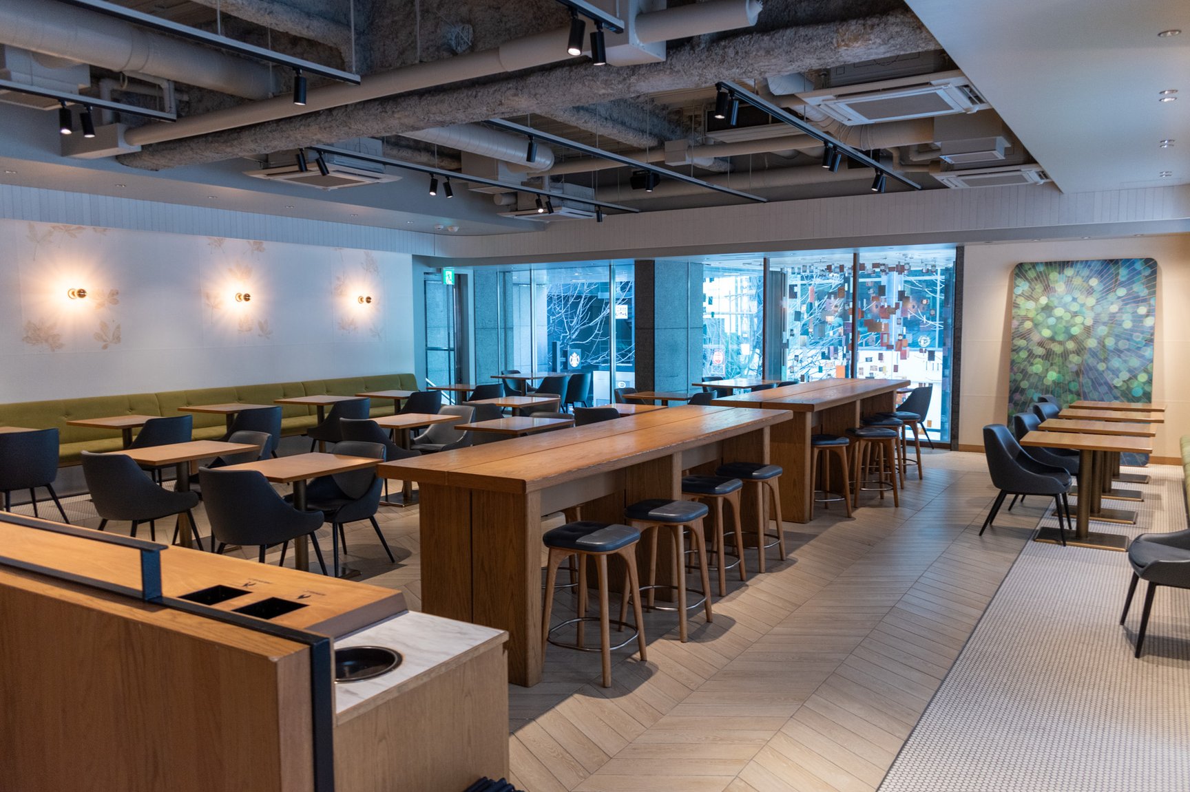 スターバックス リザーブ® ストア 銀座マロニエ通り