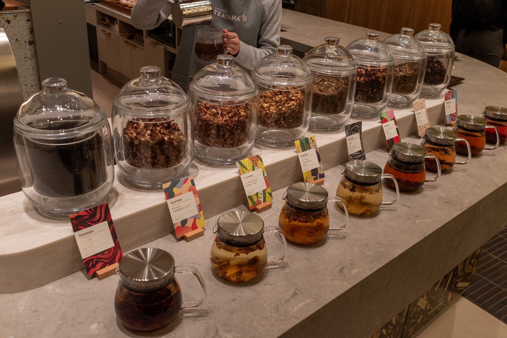 スターバックス ティバーナ ストア 銀座マロニエ通り