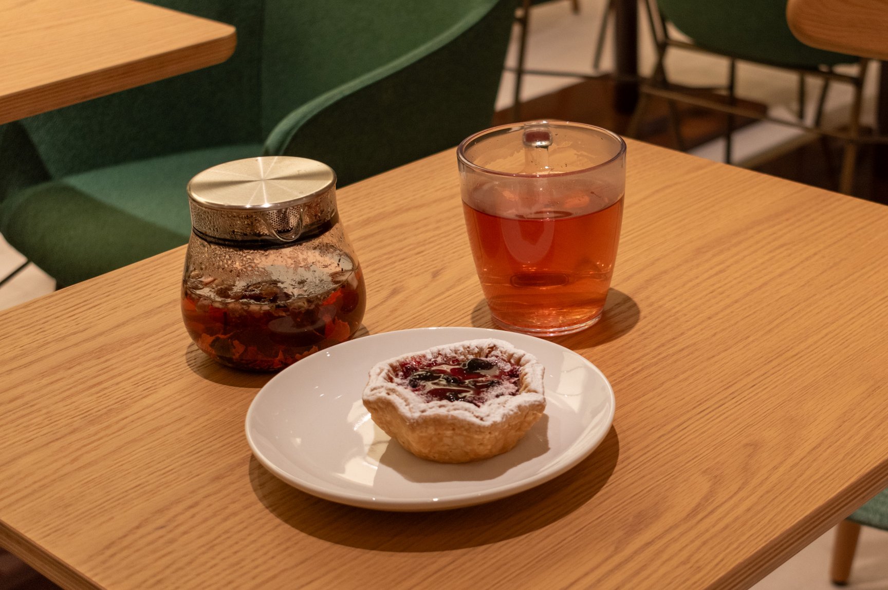 スターバックス ティバーナ ストア 銀座マロニエ通り