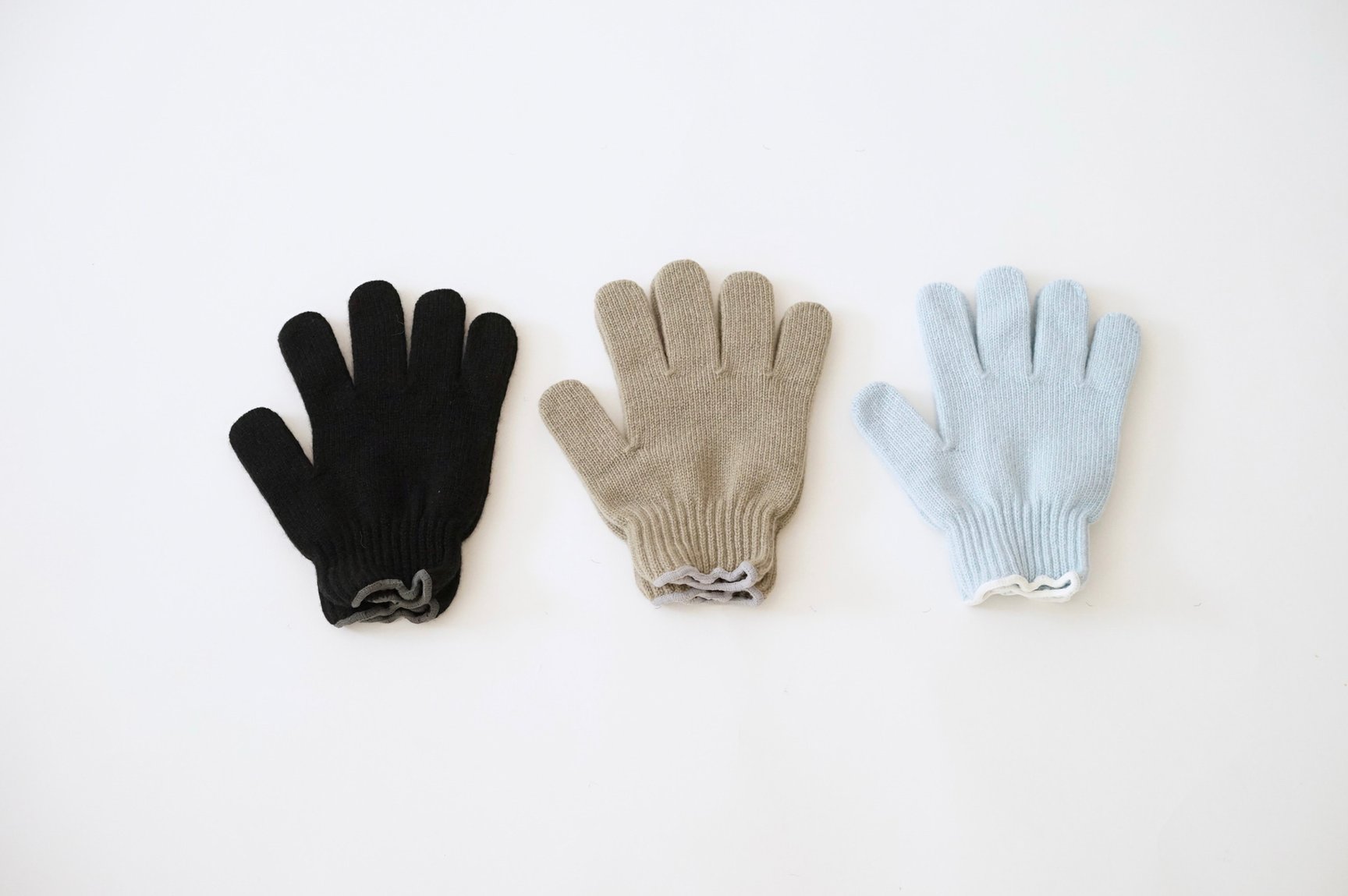 軍手をモチーフにした手袋