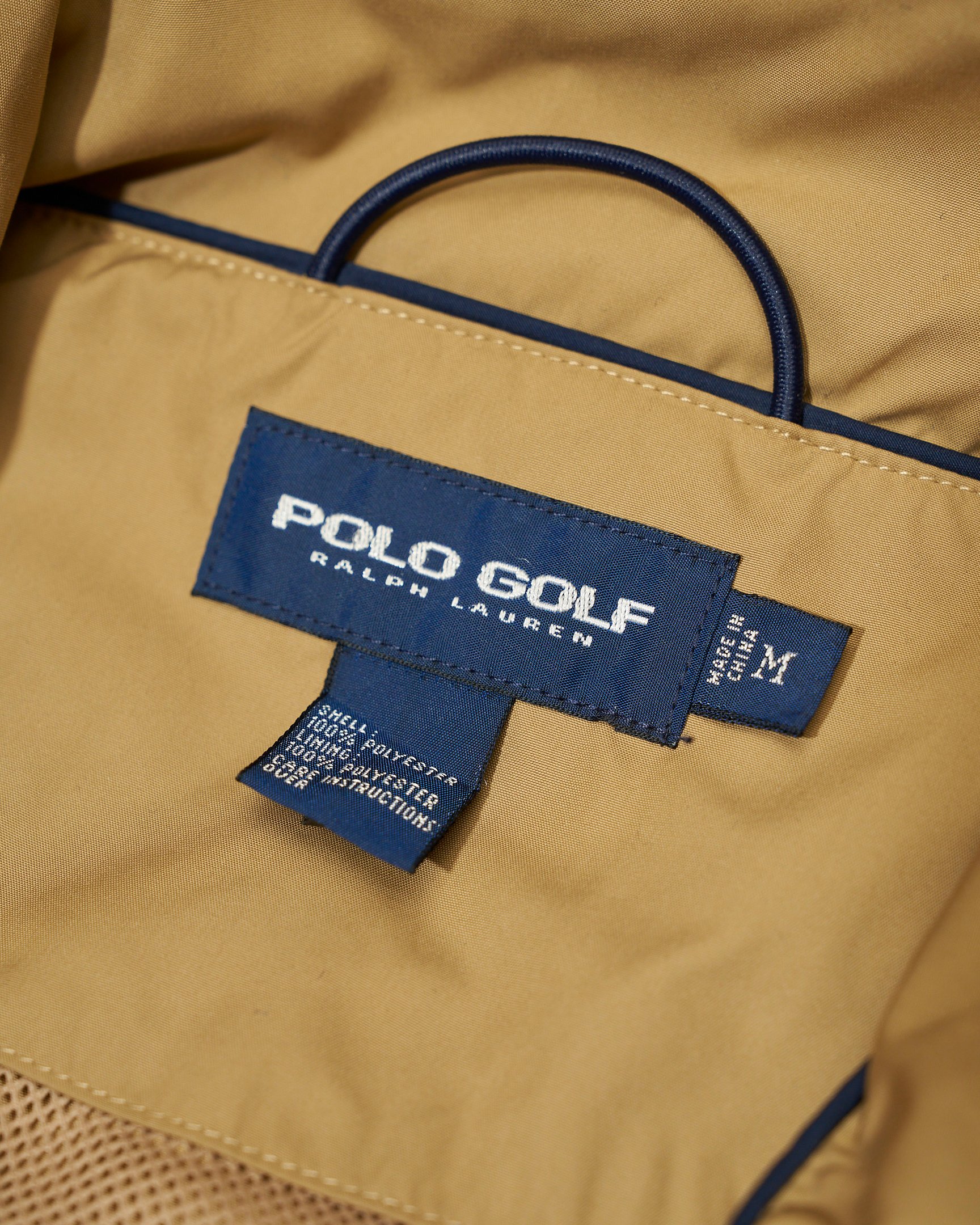 ラルフ ローレン社が1990年代後半から2000年代前半までの期間で展開していたレーベル「ポロ ゴルフ」のタグ