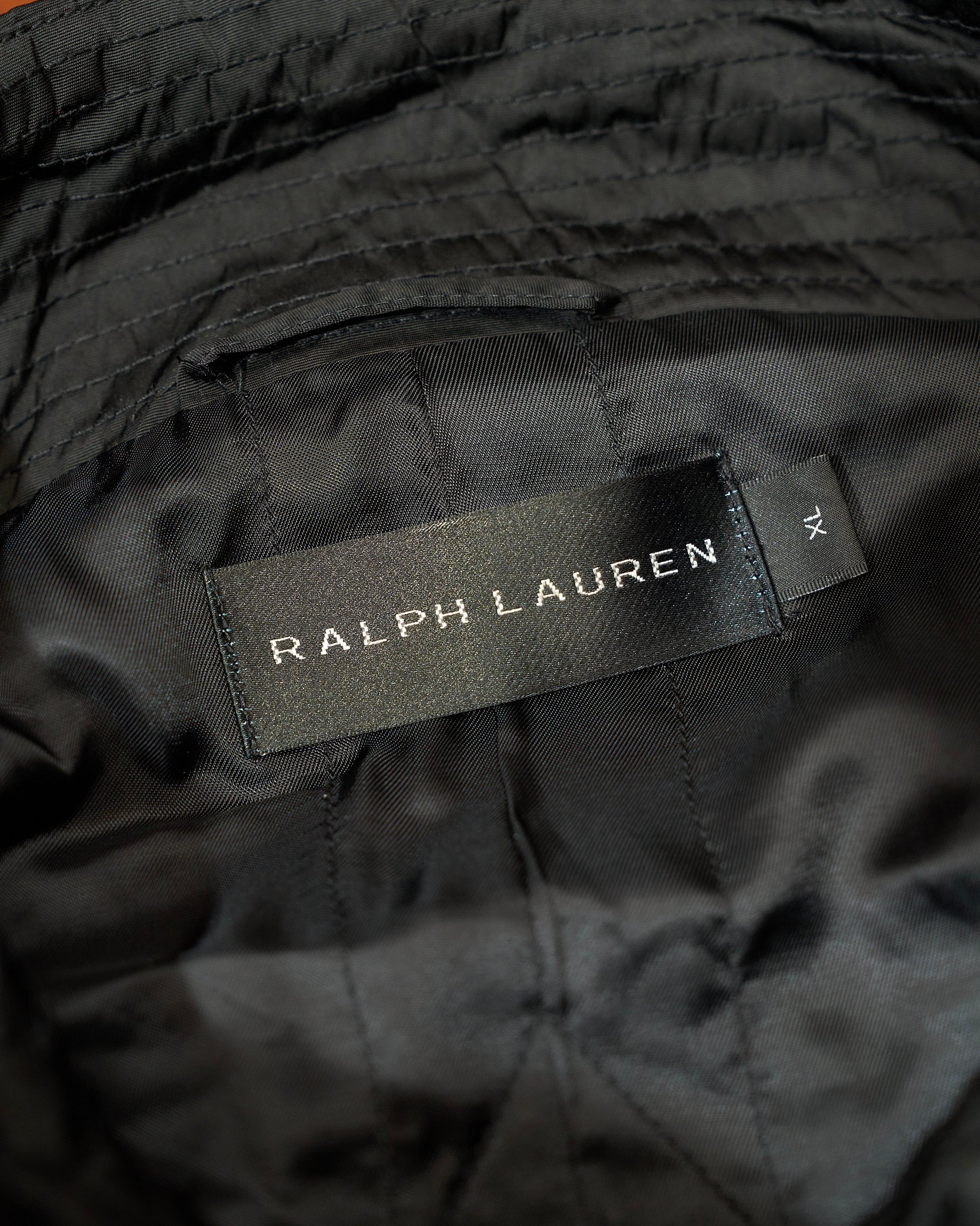 ラルフ ローレン社が1994〜2015年に展開していたレーベル「ラルフ ローレン ブラックレーベル」のタグ