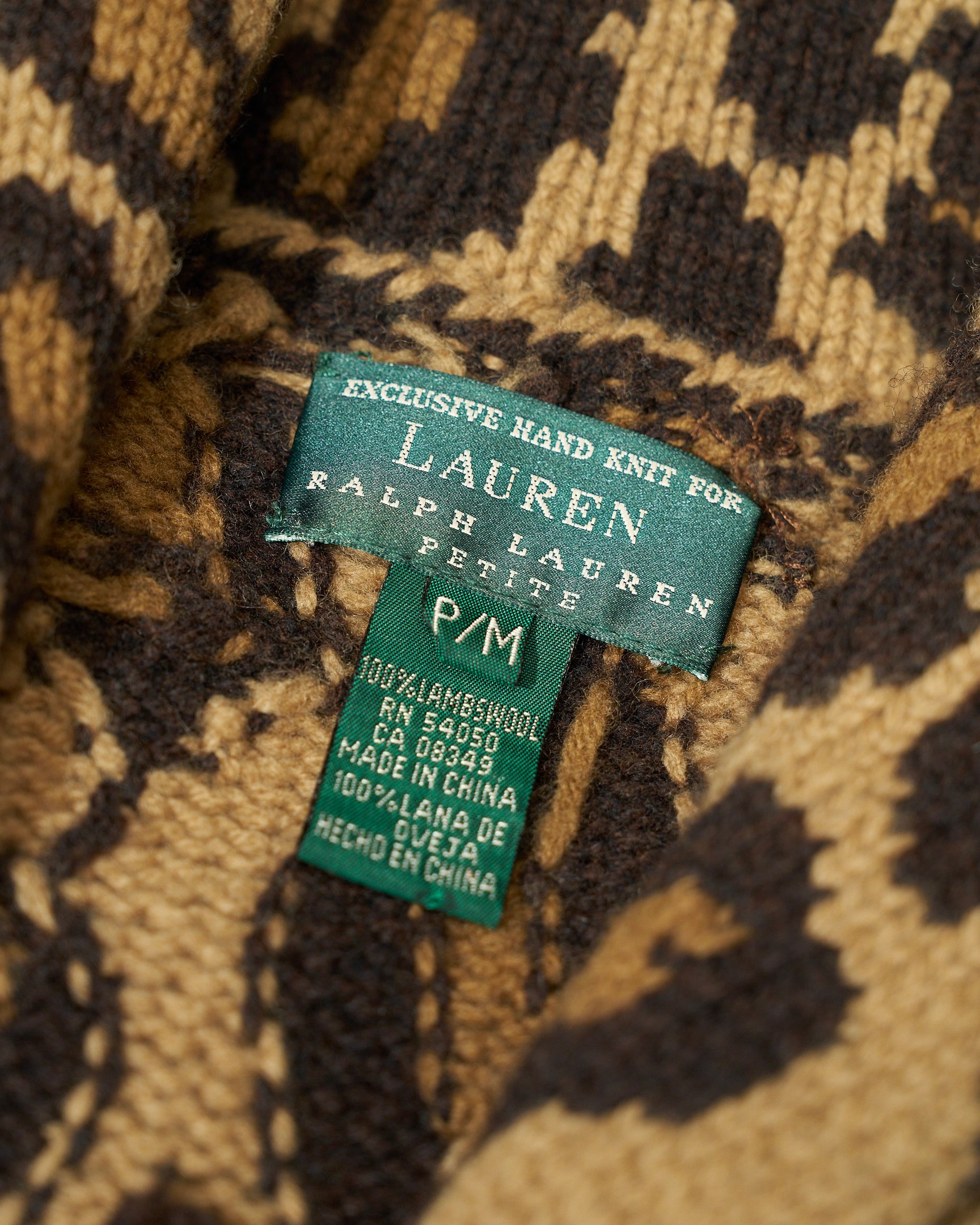 ラルフ ローレン社が1971年から現在まで展開するレーベル「ローレン ラルフ ローレン」のタグ