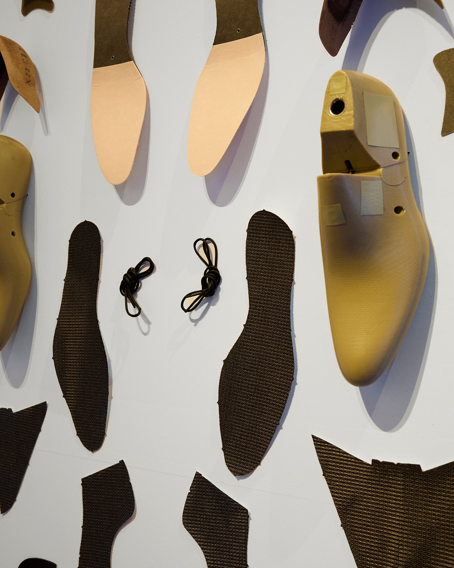 革靴の分解パーツ