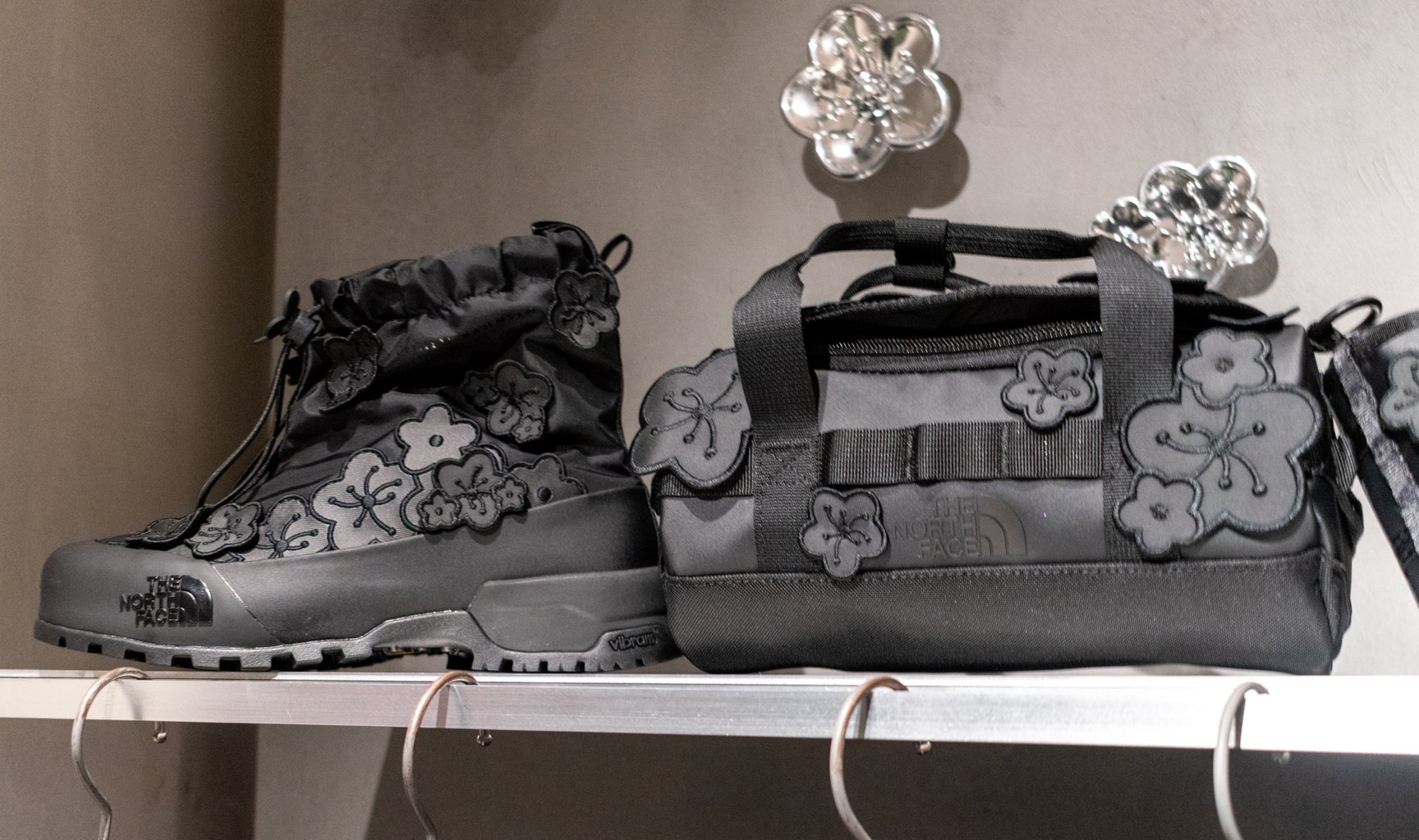 「THE NORTH FACE × Cecilie Bahnsen」バッグ、シューズ