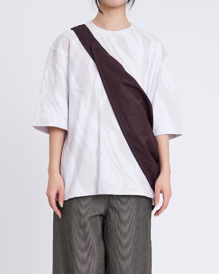 ハトラのショルダーバッグ