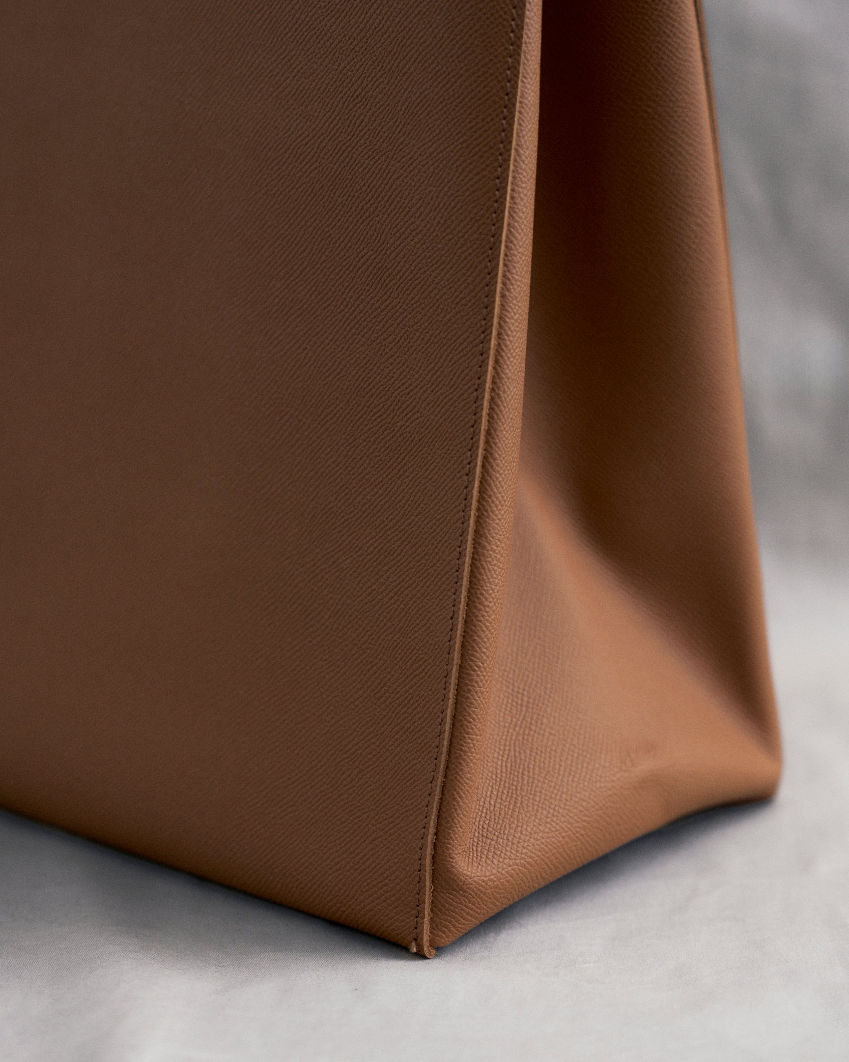 パキダムのレザーバッグ